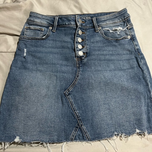 🍂Maurices Classic Blue Button-Up Denim Mini Skirt -S03 - Picture 1 of 6